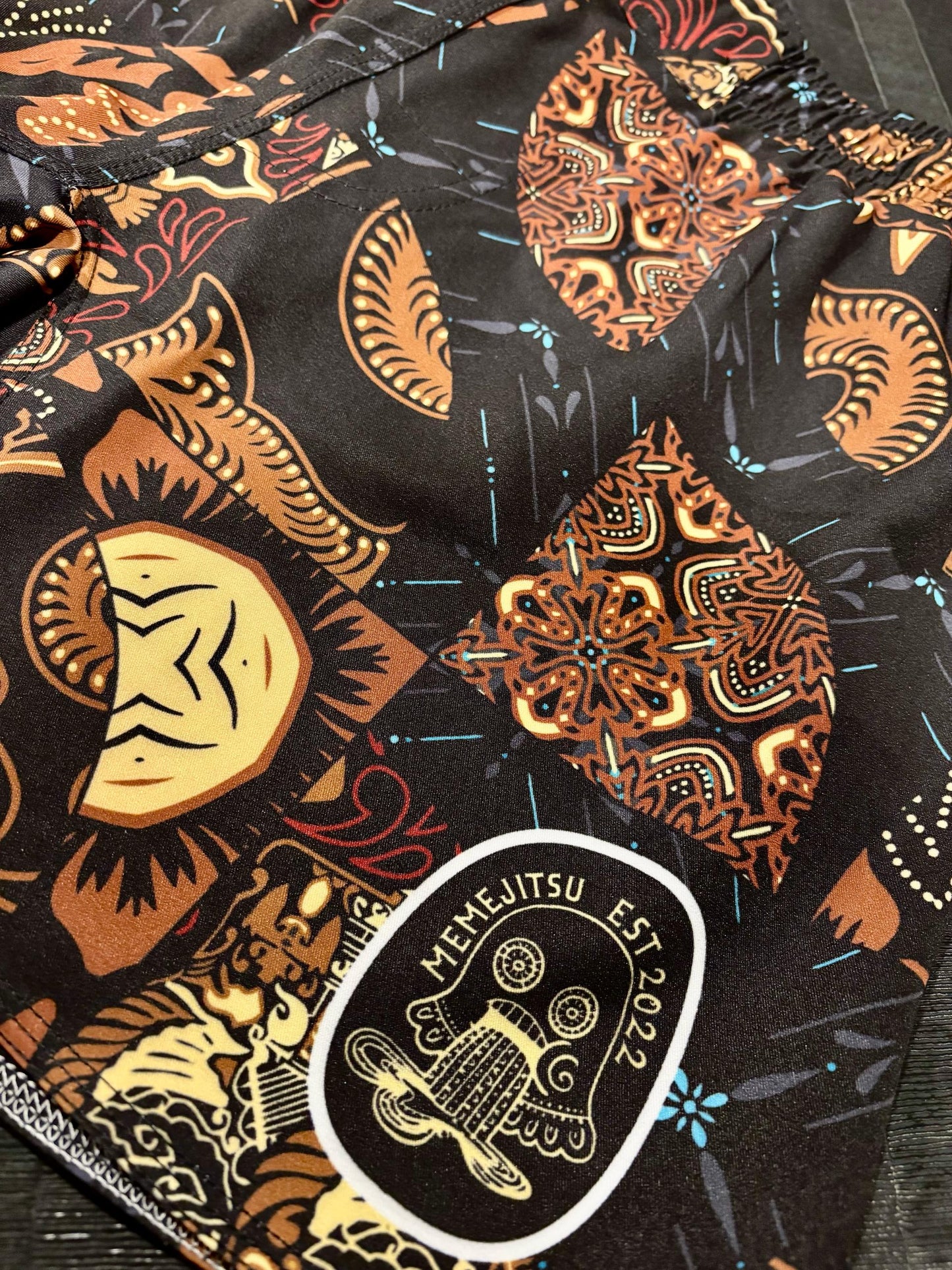 Batik Petak-petak| Training Shorts